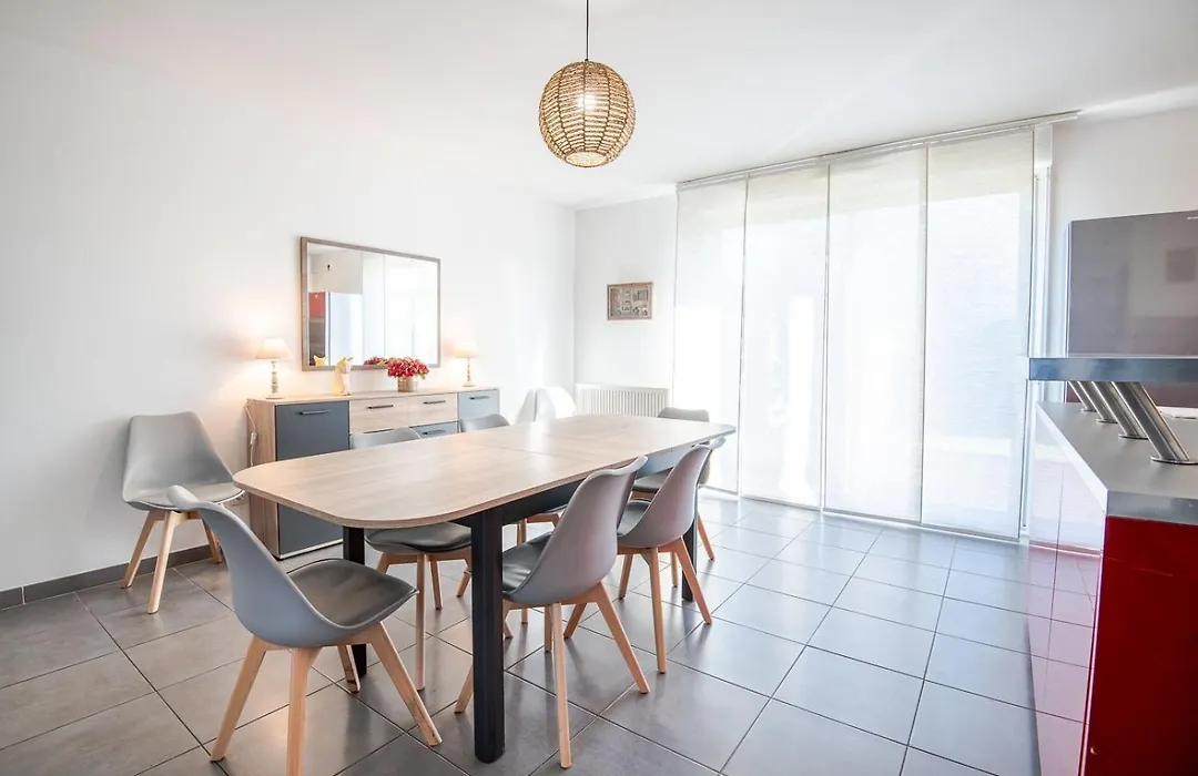 Le Petit Choiseul - Superb Bungalow Sleeps 6-1